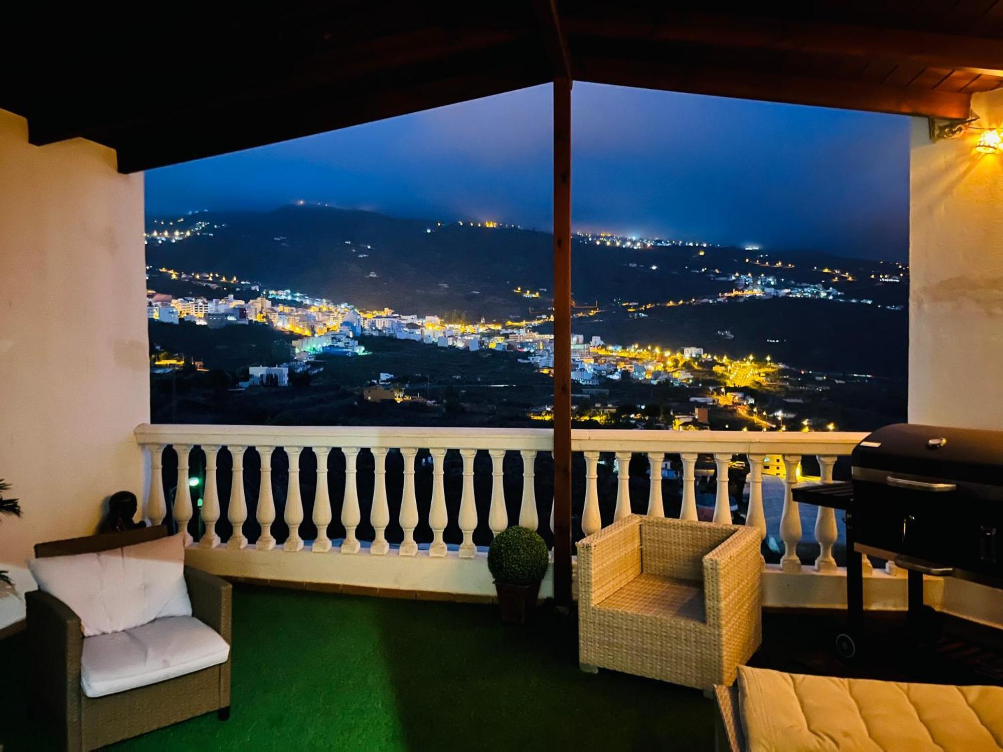 Pintadera House Vulcano Apartment